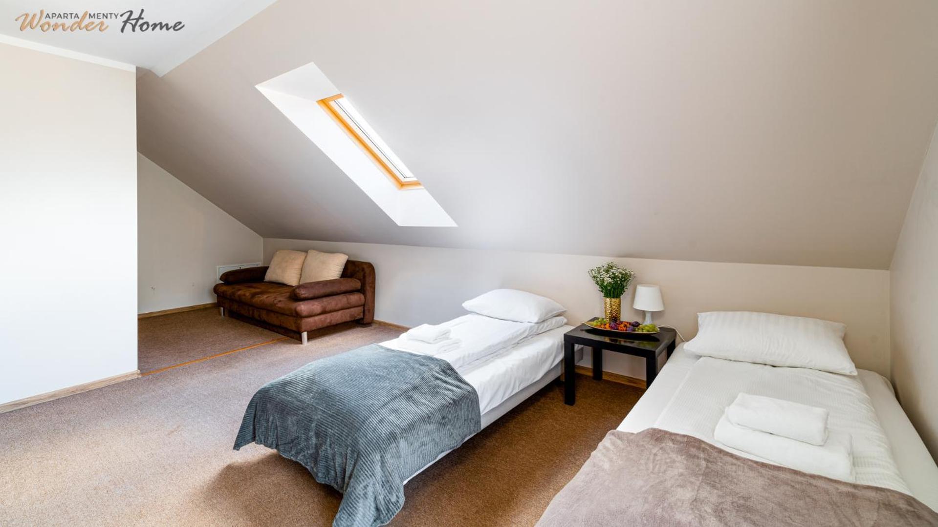 Apartamenty Czerwony Dworek - Duzy Teren Zielony, Plac Zabaw, Miejsce Na Grilla I Staw Z Mozliwoscia Wedkowania, Boisko Mysłakowice Buitenkant foto