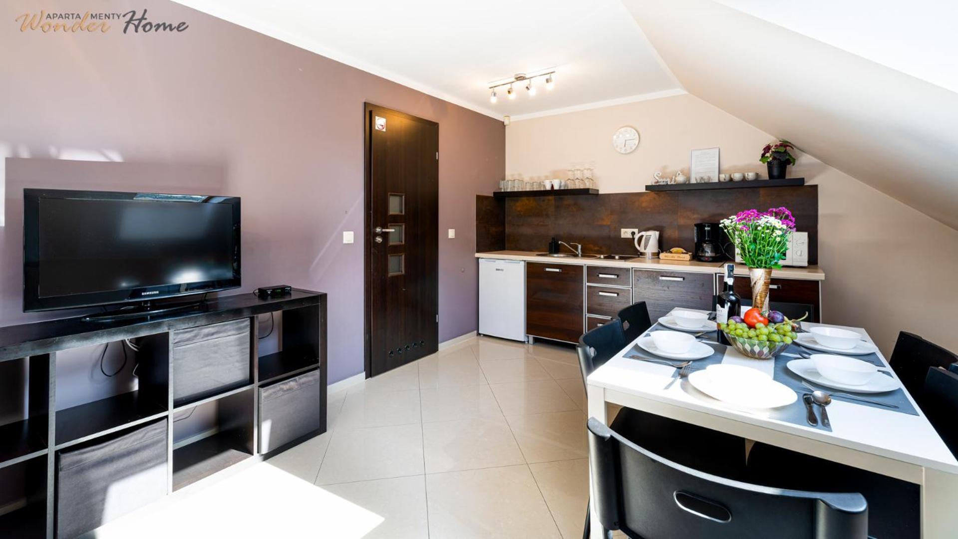 Apartamenty Czerwony Dworek - Duzy Teren Zielony, Plac Zabaw, Miejsce Na Grilla I Staw Z Mozliwoscia Wedkowania, Boisko Mysłakowice Buitenkant foto